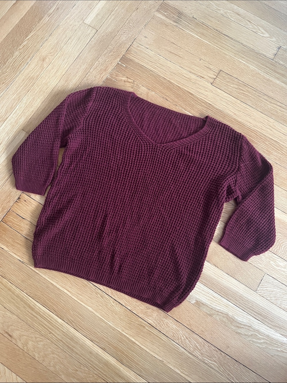 Women's V-Neck Knit Sweater - Burgundy